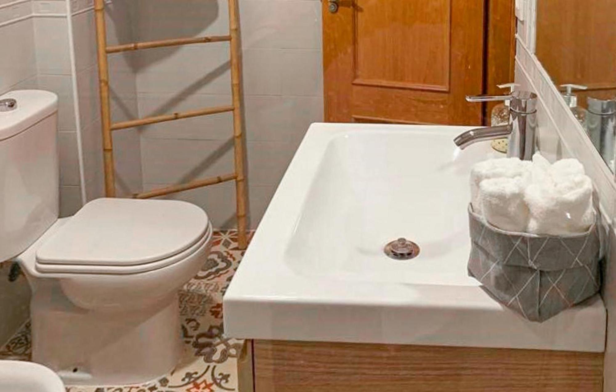 Pet Friendly Apartment In Jerez De La Frontera Zewnętrze zdjęcie